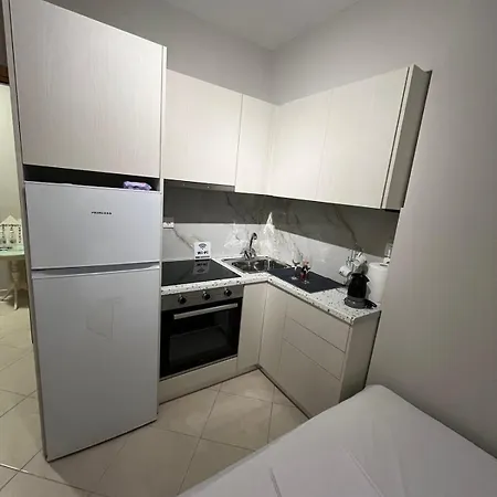 Διαμέρισμα Silver's